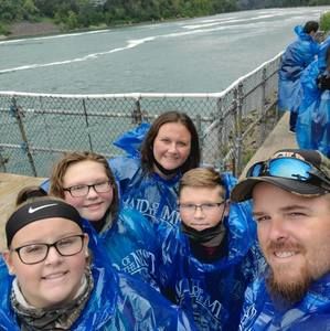 Meet your Posher, Travis